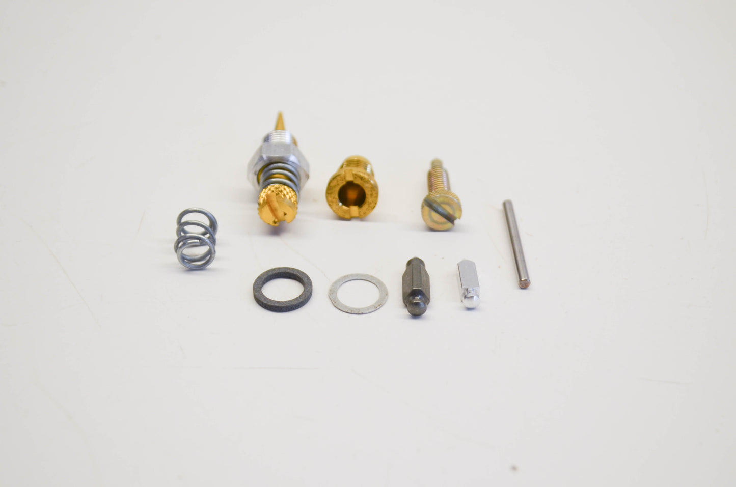New OEM Briggs & Stratton 394693 Carburetor Overhaul Kit NOS