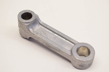 New OEM Briggs & Stratton 211675 Counter Weight Link NOS
