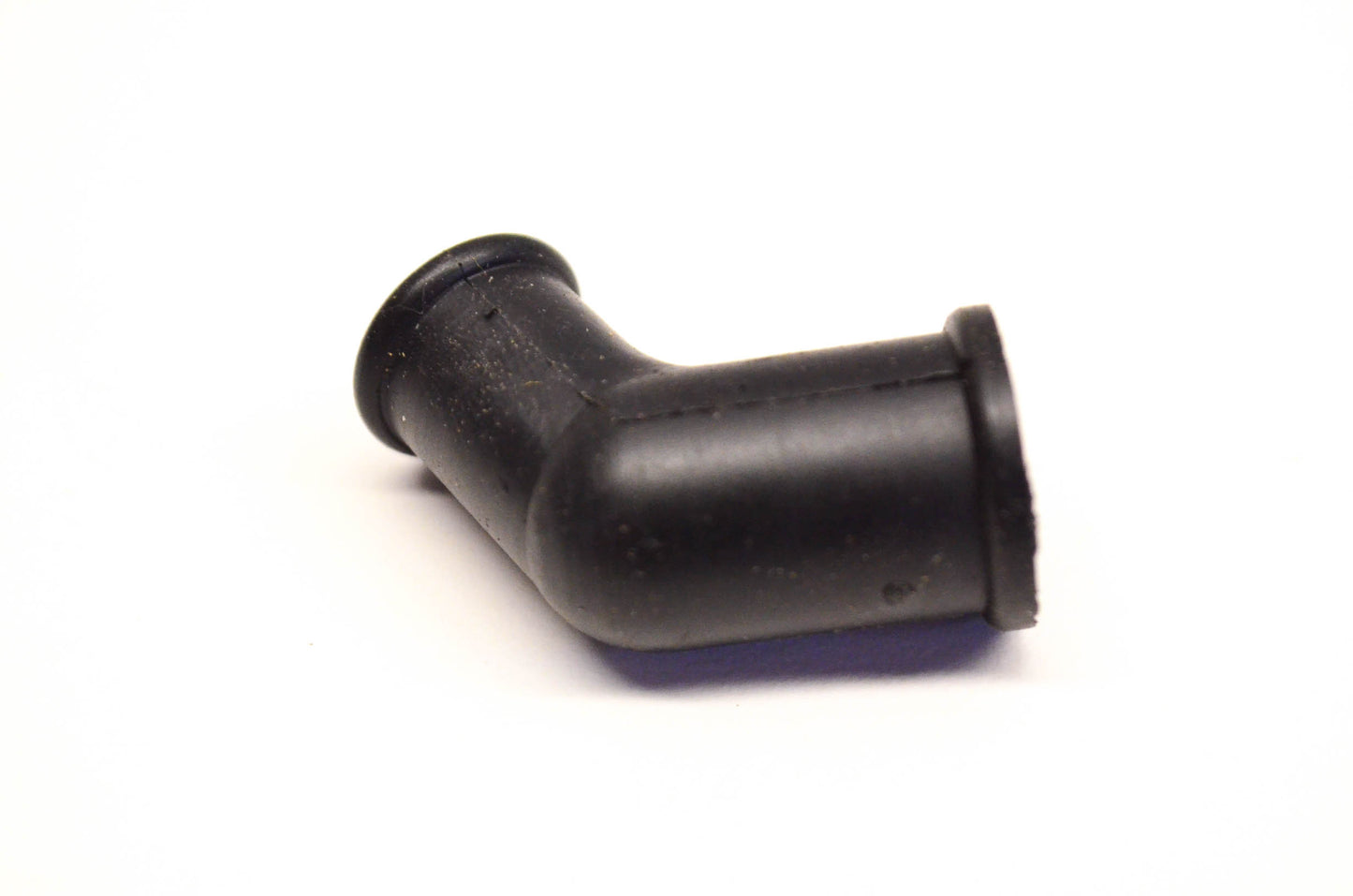 New OEM Briggs & Stratton 67608, 735 Breather Grommet NOS