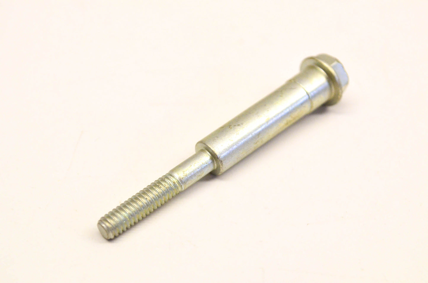 New OEM Briggs & Stratton 93435, 150 Screw NOS