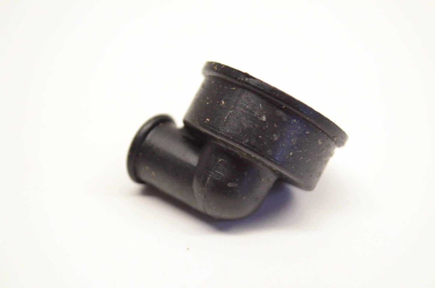 New OEM Briggs & Stratton 280368, 9002, 9009 Grommet NOS