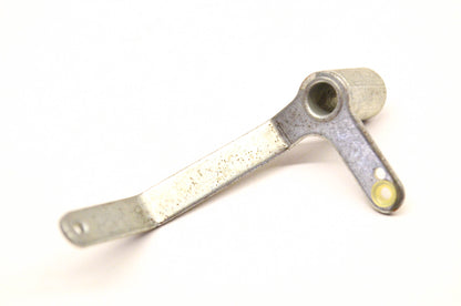 New OEM Briggs & Stratton 393919 Bell Crank NOS