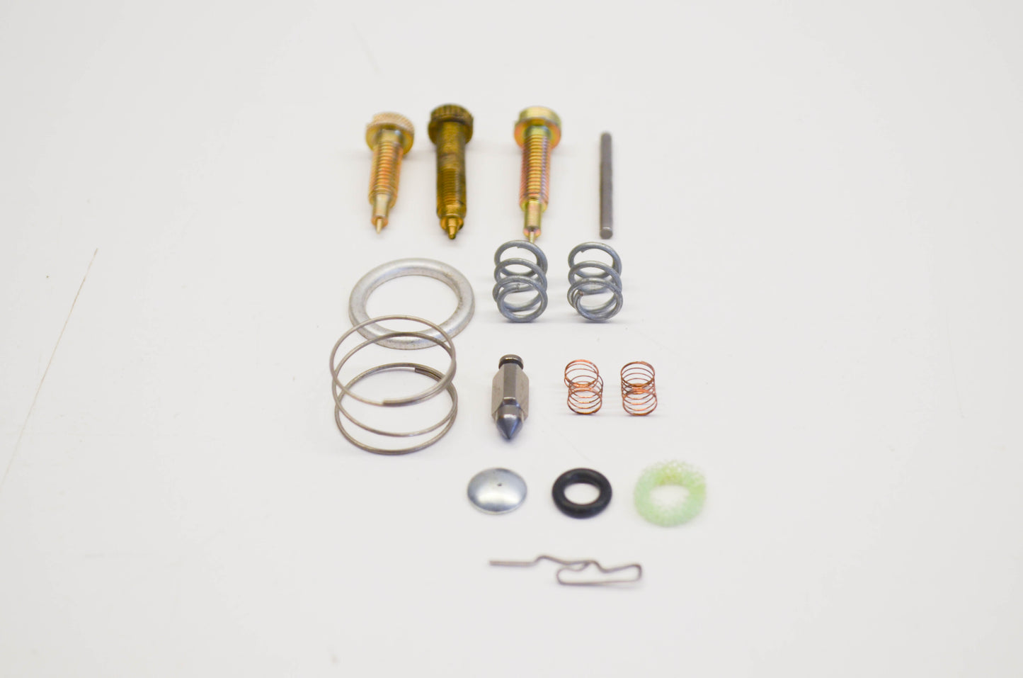 New OEM Briggs & Stratton 491539, 24056 Carburetor Overhaul Kit NOS