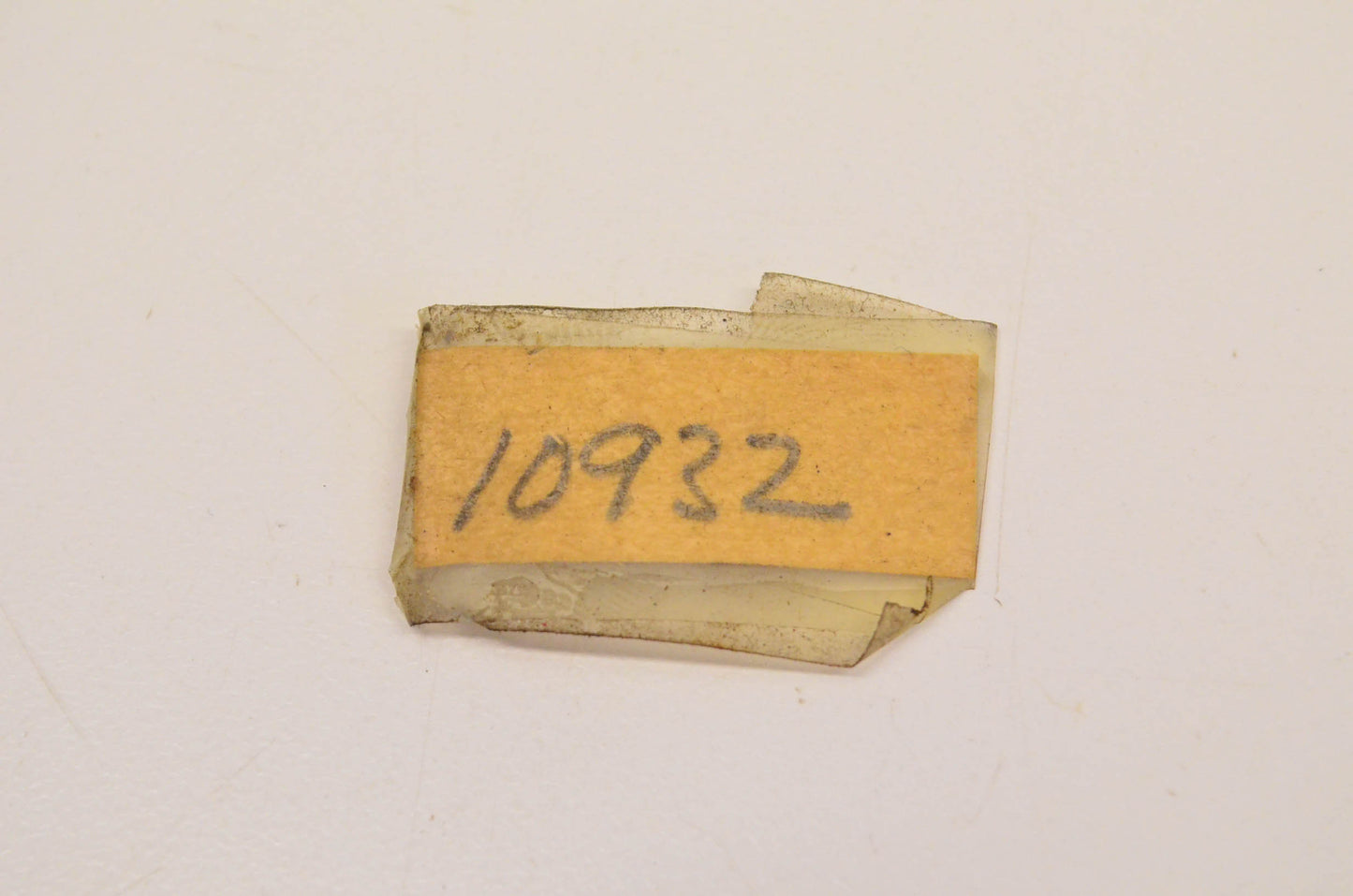 New OEM Briggs & Stratton 10932 Bronze Bushing NOS