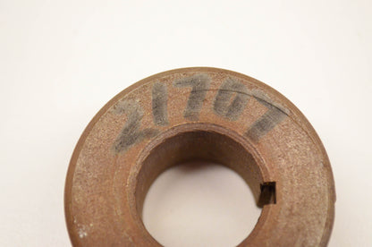 New OEM Briggs & Stratton 21707, 7021707YP Engine Pulley NOS