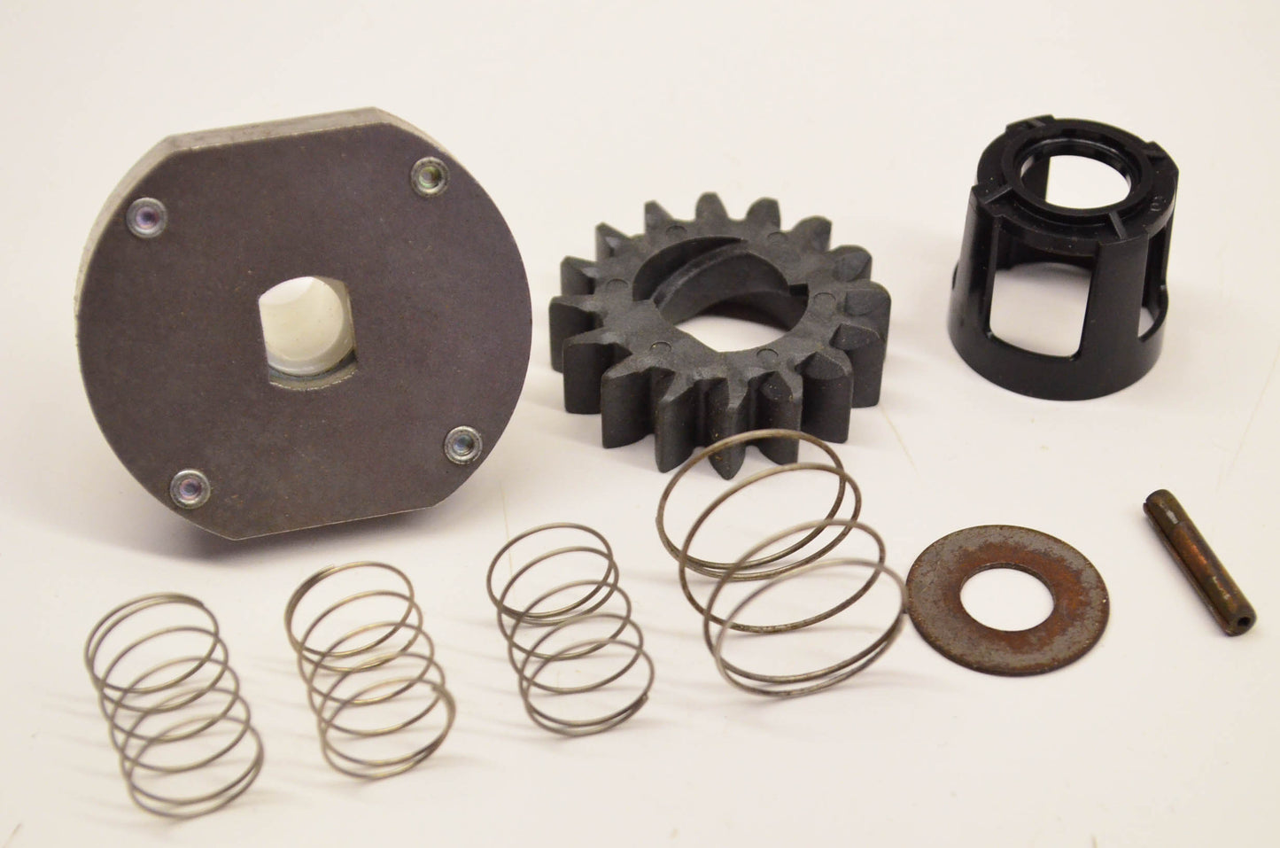 New OEM Briggs & Stratton 696540 Starter Drive Kit NOS