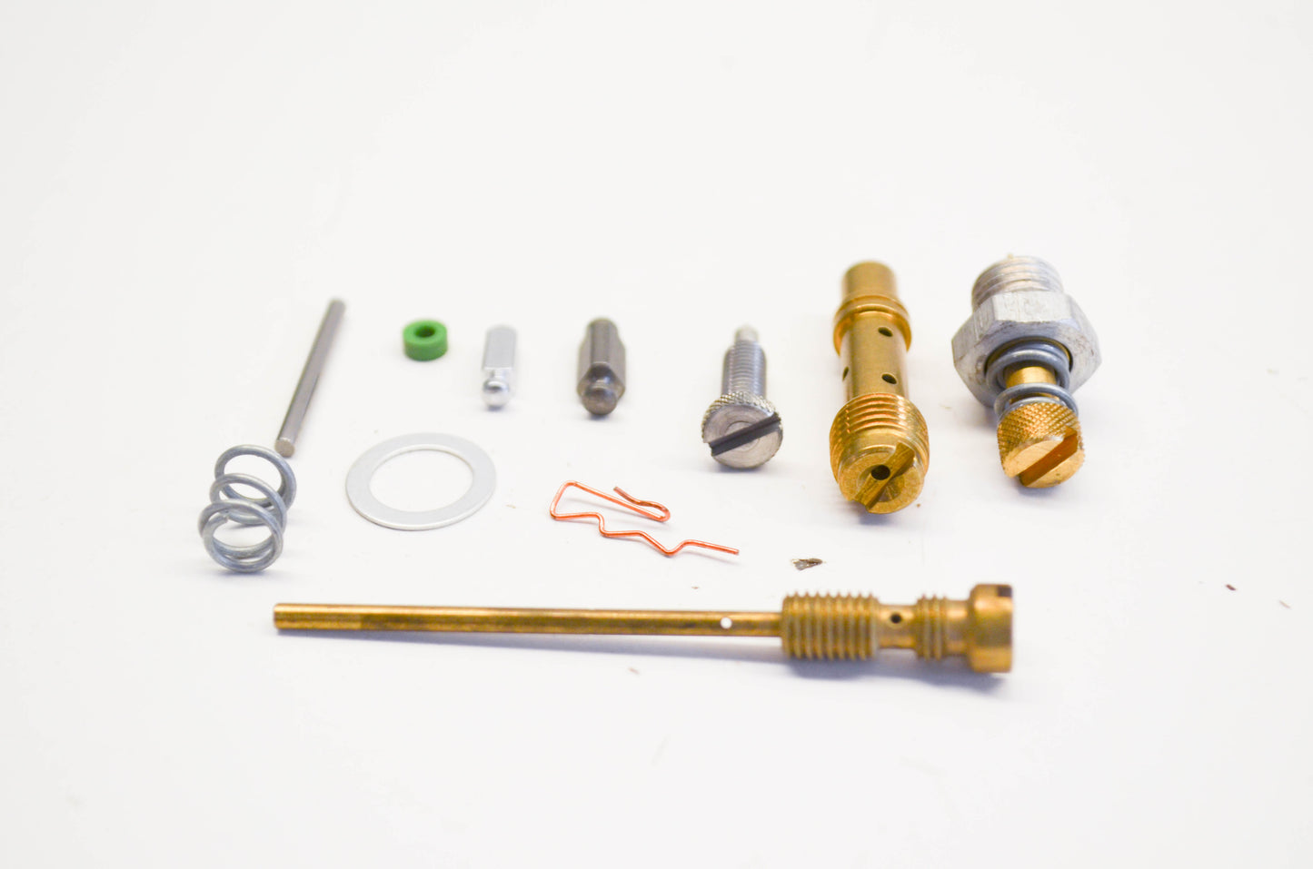 New OEM Briggs & Stratton 394698 Carburetor Overhaul Kit NOS