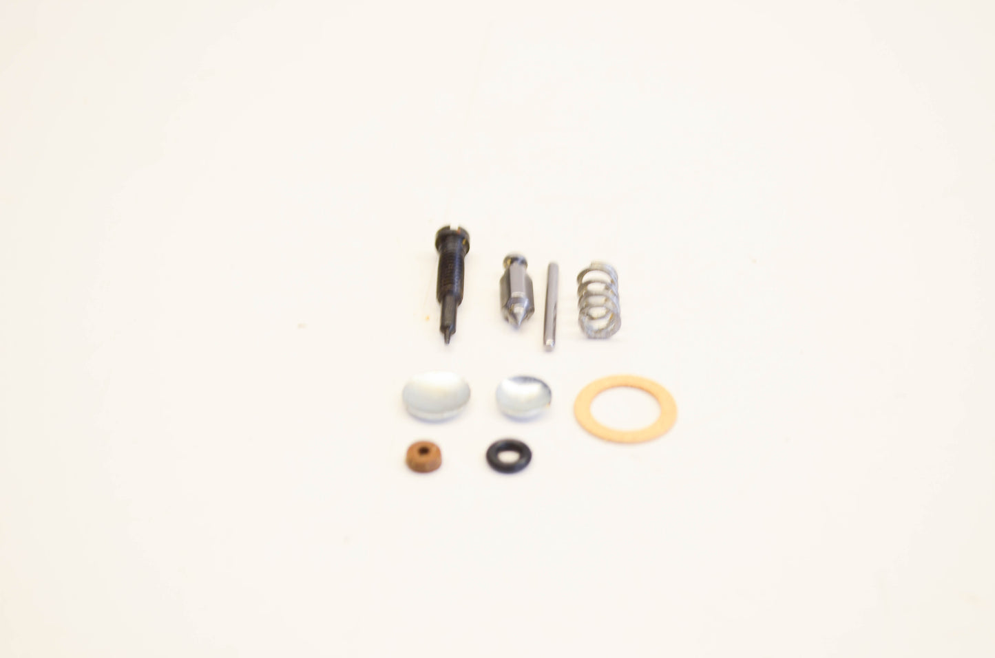 New OEM Briggs & Stratton 498260 Carburetor Overhaul Kit NOS