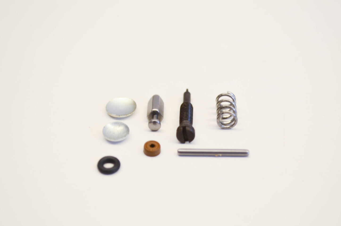 New OEM Briggs & Stratton 493762 Carburetor Kit NOS