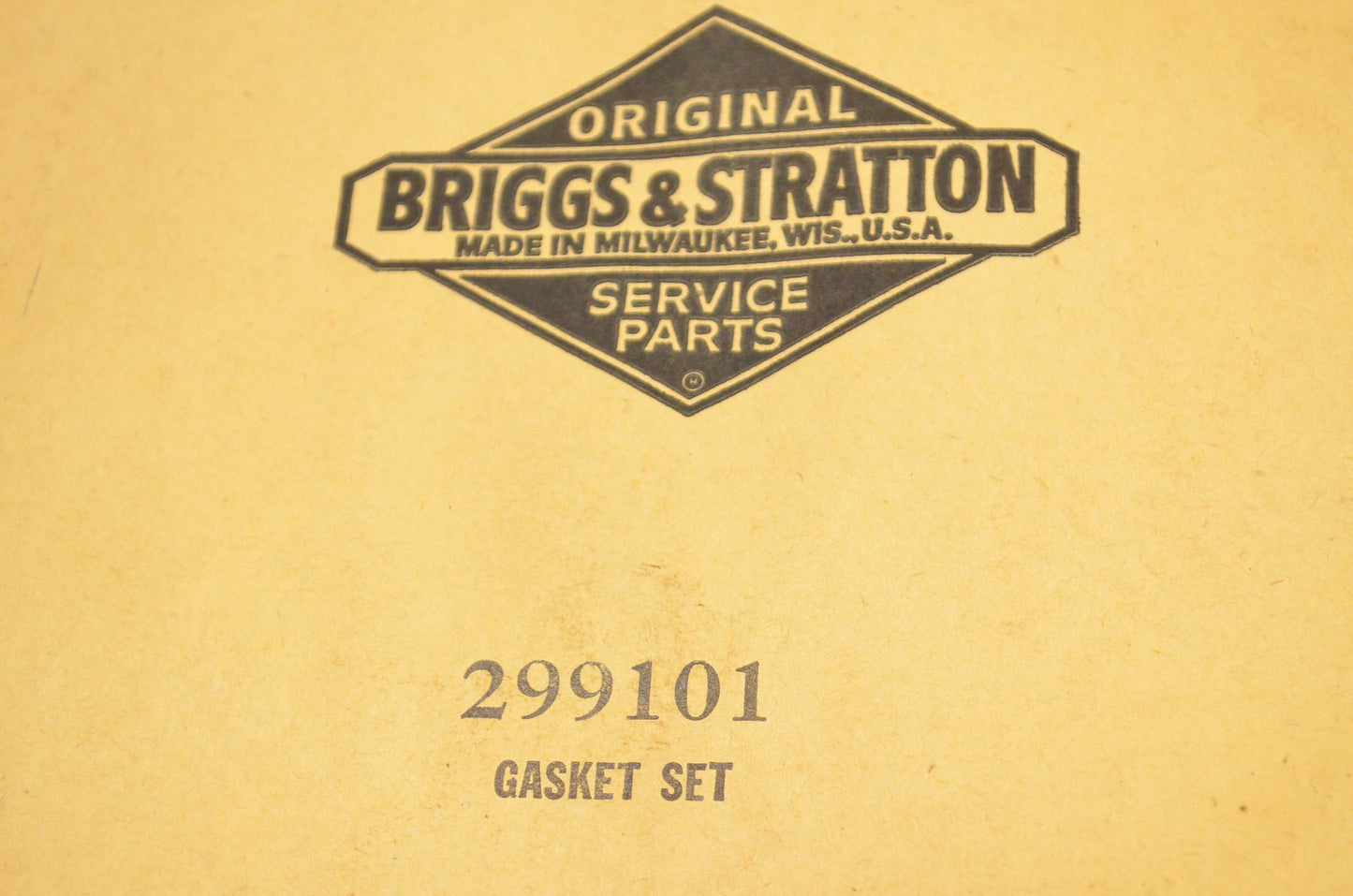 New OEM Briggs & Stratton 299101 Gasket Kit NOS