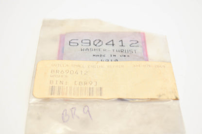 New OEM Briggs & Stratton 690412, BR690412 Thrust Washer NOS