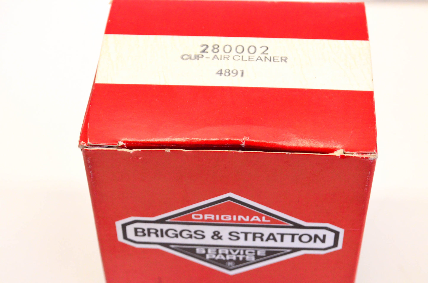 New OEM Briggs & Stratton 280002 Air Cleaner Cup NOS