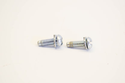 New OEM Briggs & Stratton 93440, 8810 Screw Qty 2 NOS