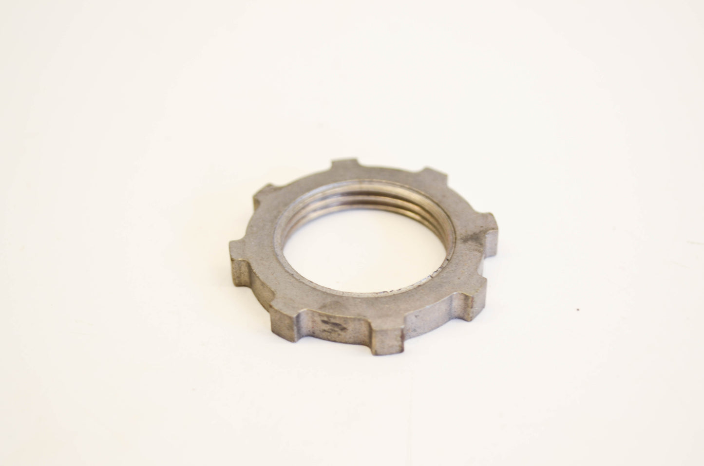 New OEM Briggs & Stratton 261409, 8822, 690453 Lock Nut NOS