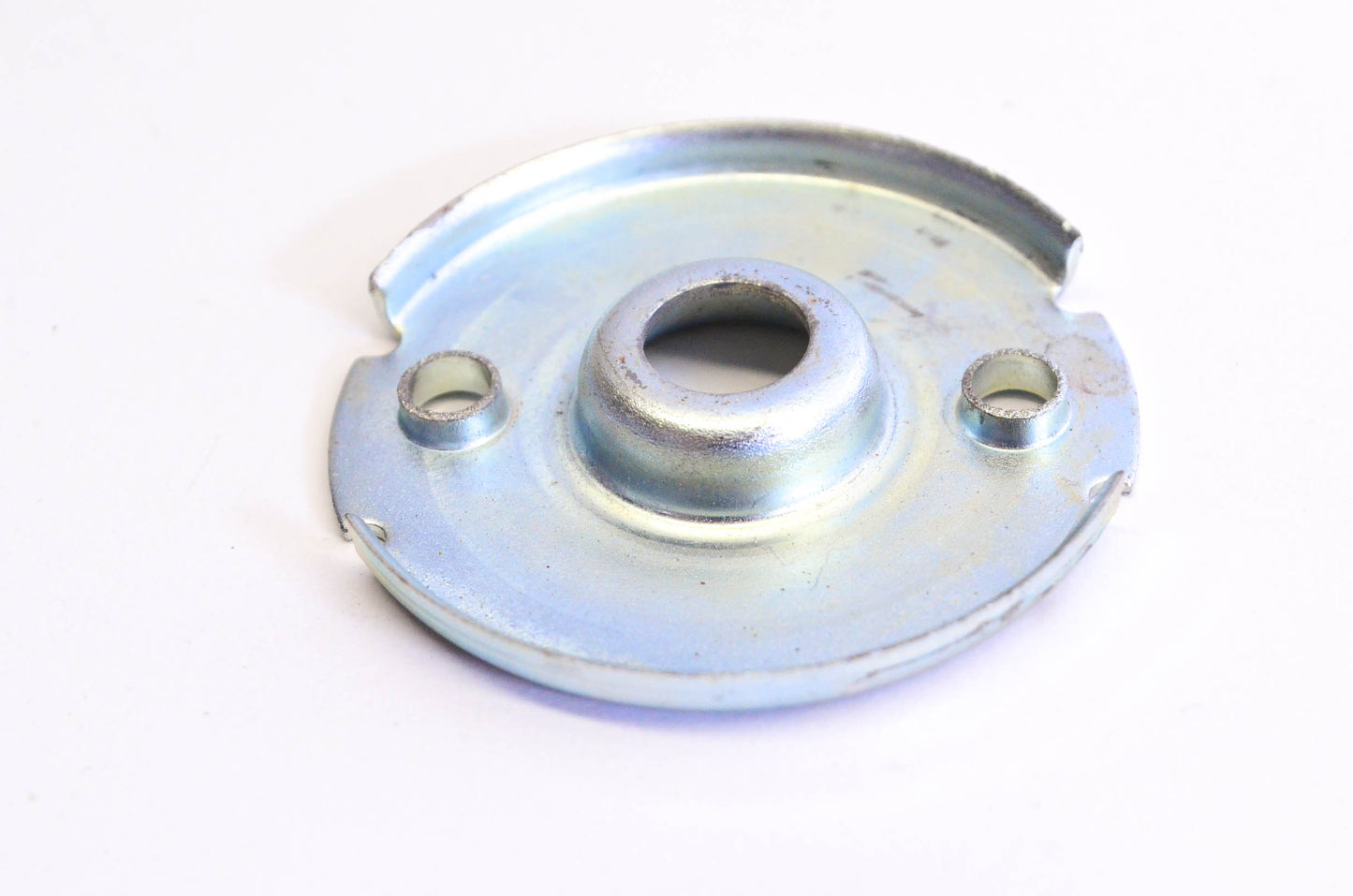 New OEM Briggs & Stratton 224321 Retainer NOS