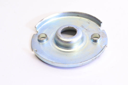 New OEM Briggs & Stratton 224321 Retainer NOS