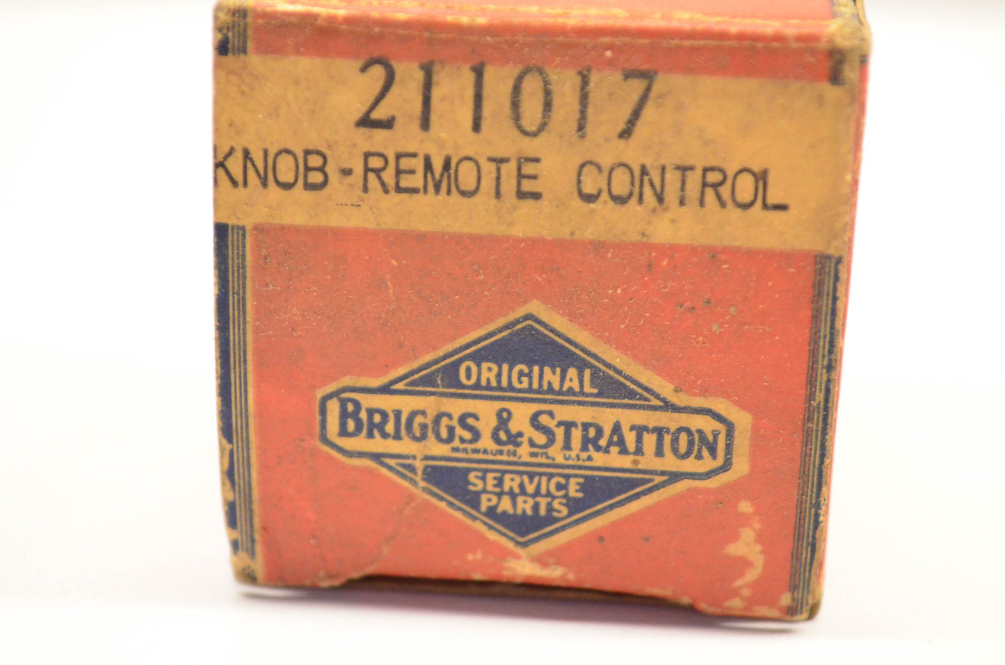 New OEM Briggs & Stratton 211017 Remote Control Knob NOS