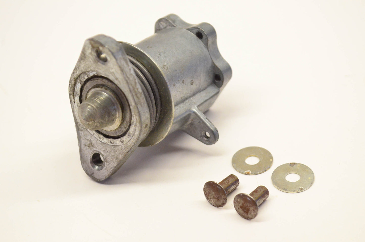 New OEM Briggs & Stratton 296445 Flywheel Holder Kit NOS