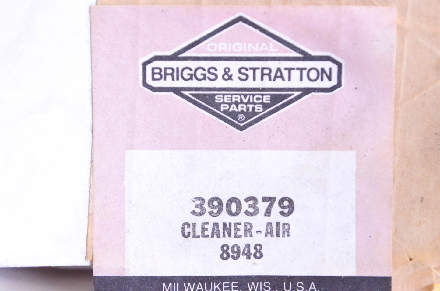 New OEM Briggs & Stratton 390379 Air Cleaner Assembly NOS