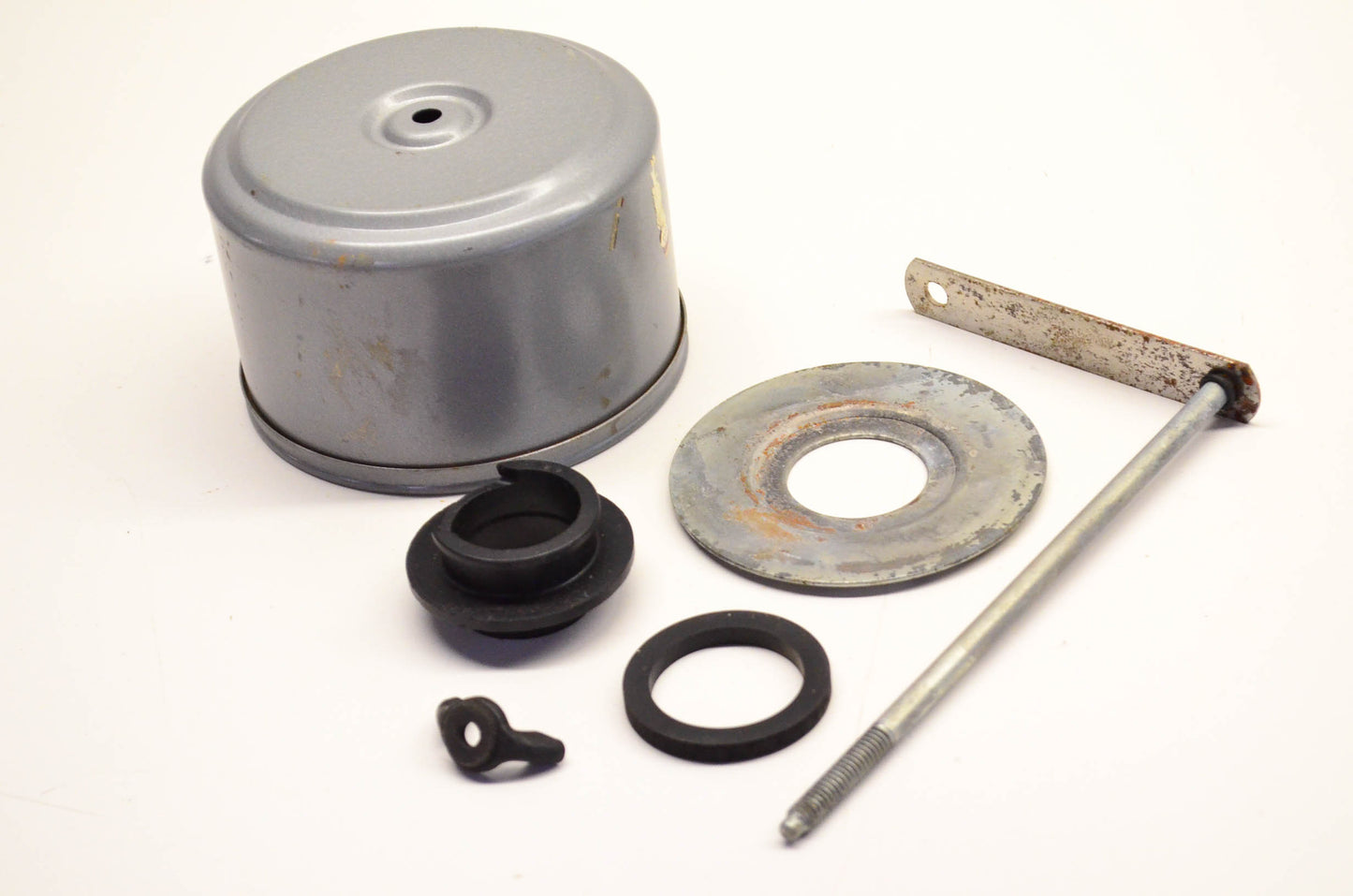 New OEM Briggs & Stratton 392308 Air Cleaner Kit NOS