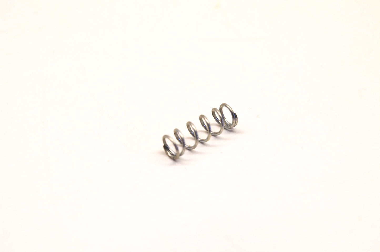 New OEM Briggs & Stratton 26657 Throttle Adjusting Spring NOS