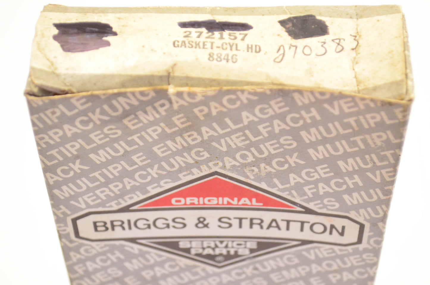 New OEM Briggs & Stratton 272157 Cylinder Head Gasket NOS