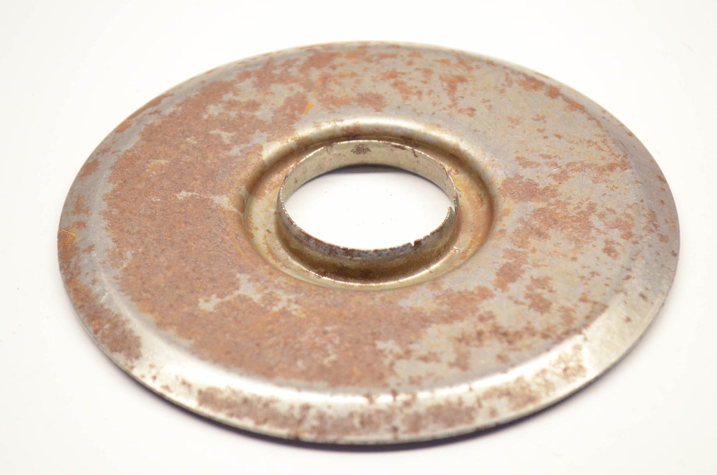 New OEM Briggs & Stratton 221755 Air Cleaner Base NOS