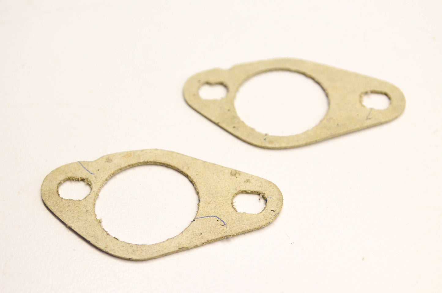 Tecumseh 26754 Exhaust Gasket Qty 2 NOS