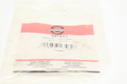 New OEM Briggs & Stratton 691633 Fuel Tank Spacer NOS
