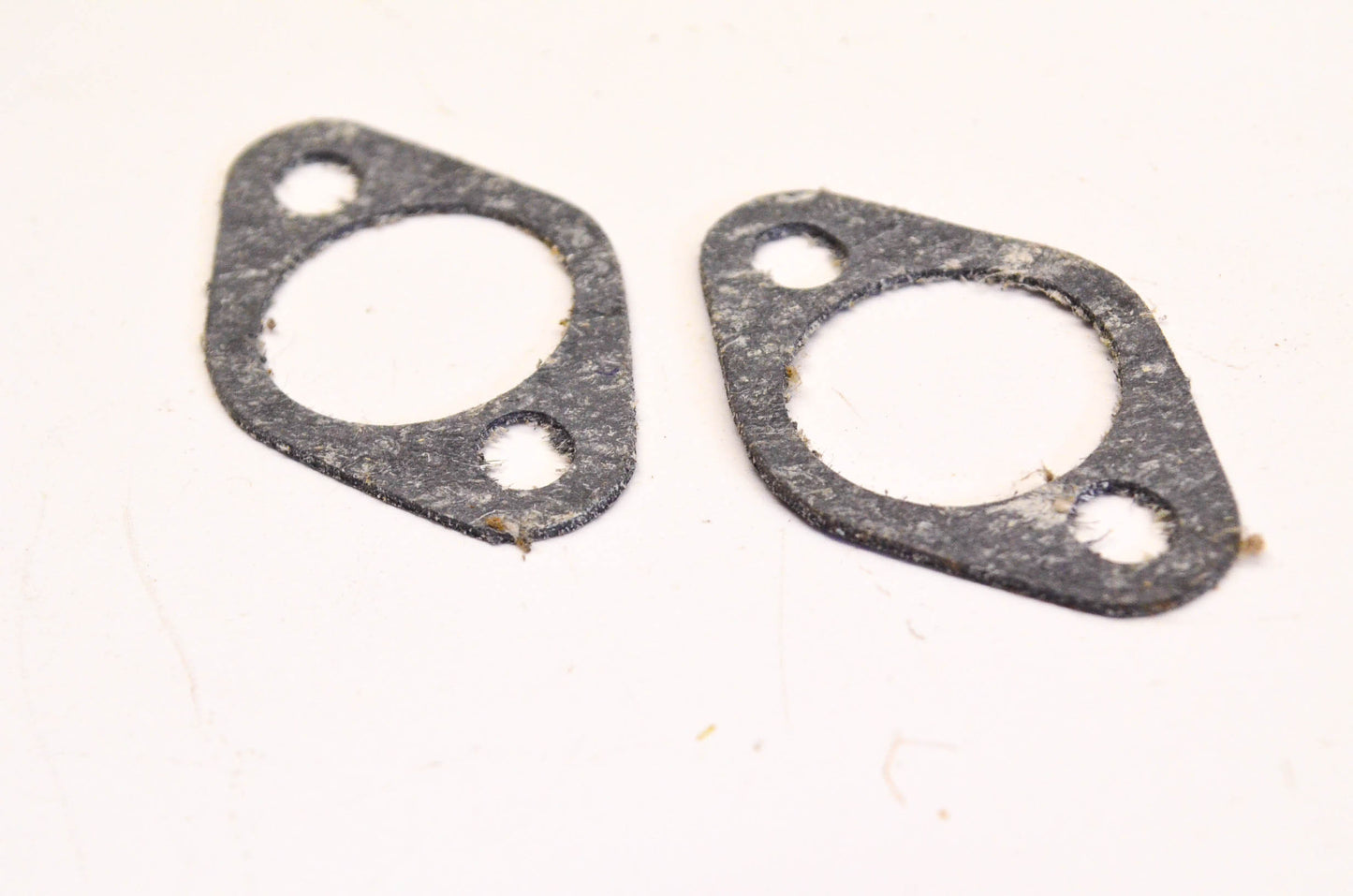 Tecumseh 30081 Exhaust Gasket Qty 2 NOS
