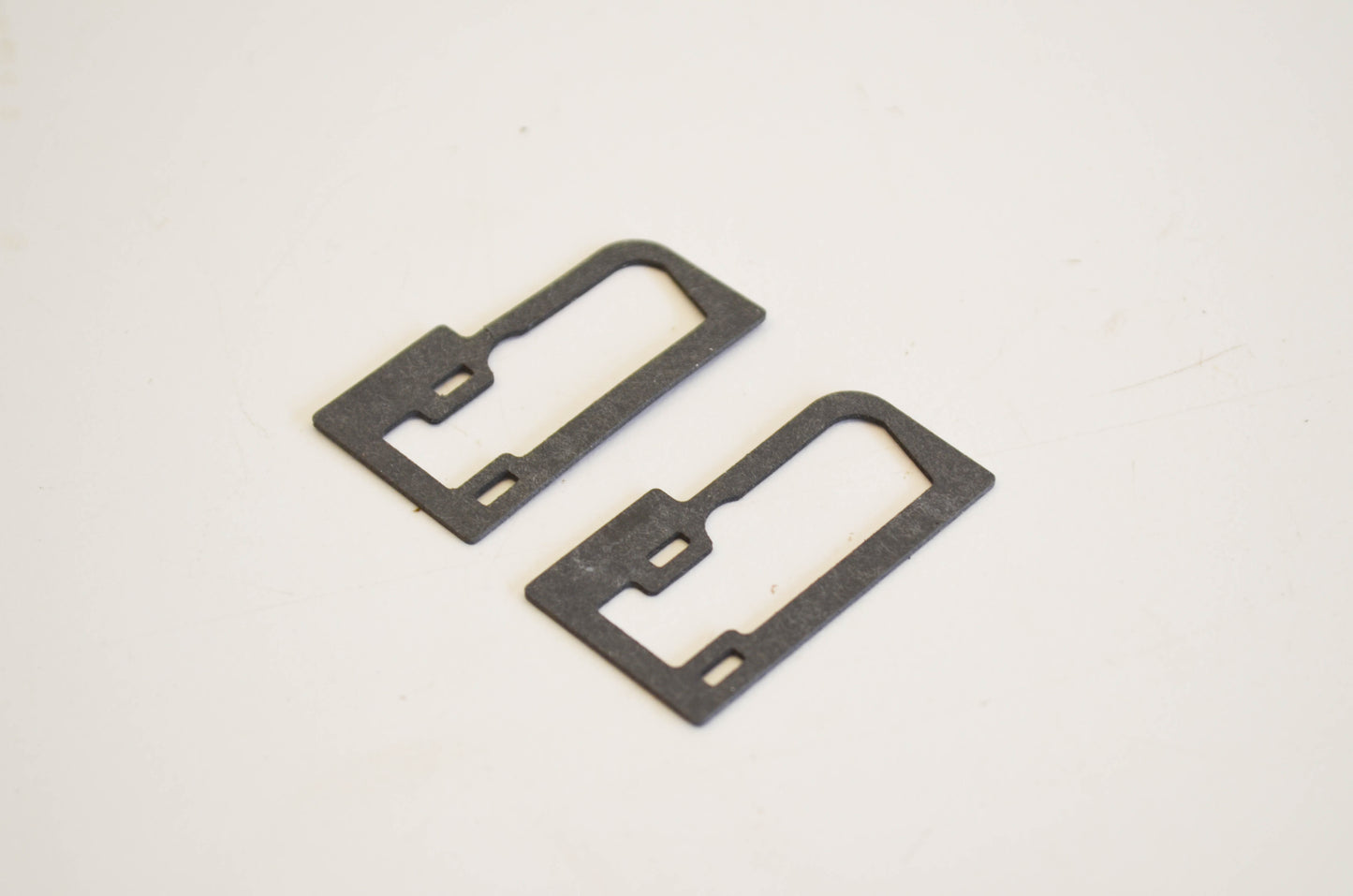 New OEM Briggs & Stratton 270571 Choke Cover Gasket Qty 2 NOS