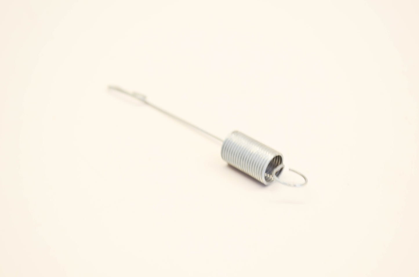 New OEM Briggs & Stratton 691864 Governor Spring NOS