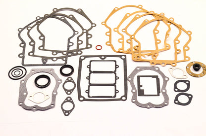 New OEM Briggs & Stratton 495868 Engine Gasket Kit NOS