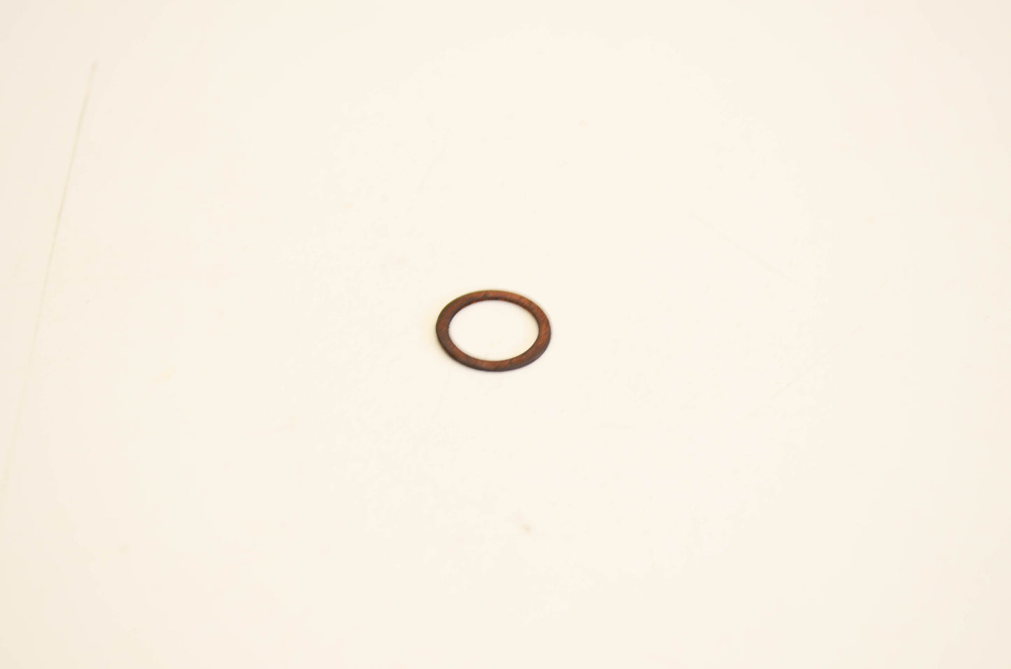 New OEM Briggs & Stratton 690724 Sealing Washer NOS