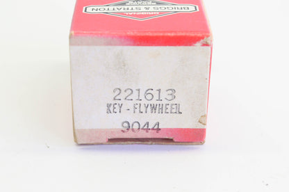 New OEM Briggs & Stratton 221613 Flywheel Key NOS