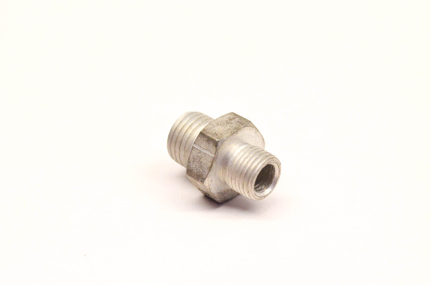 New OEM Briggs & Stratton 230935 Needle Valve Retainer. NOS