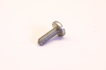 New OEM Briggs & Stratton 93913 Air Cleaner Screw NOS
