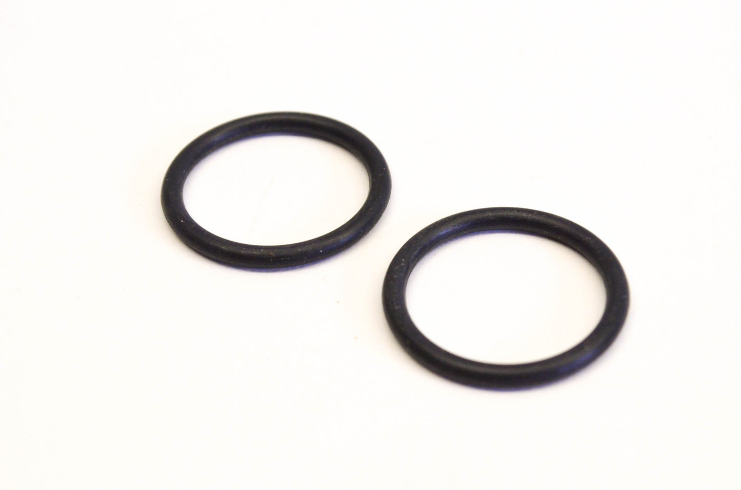 New OEM Briggs & Stratton 280393 Intake Elbow Seal Qty 2 NOS