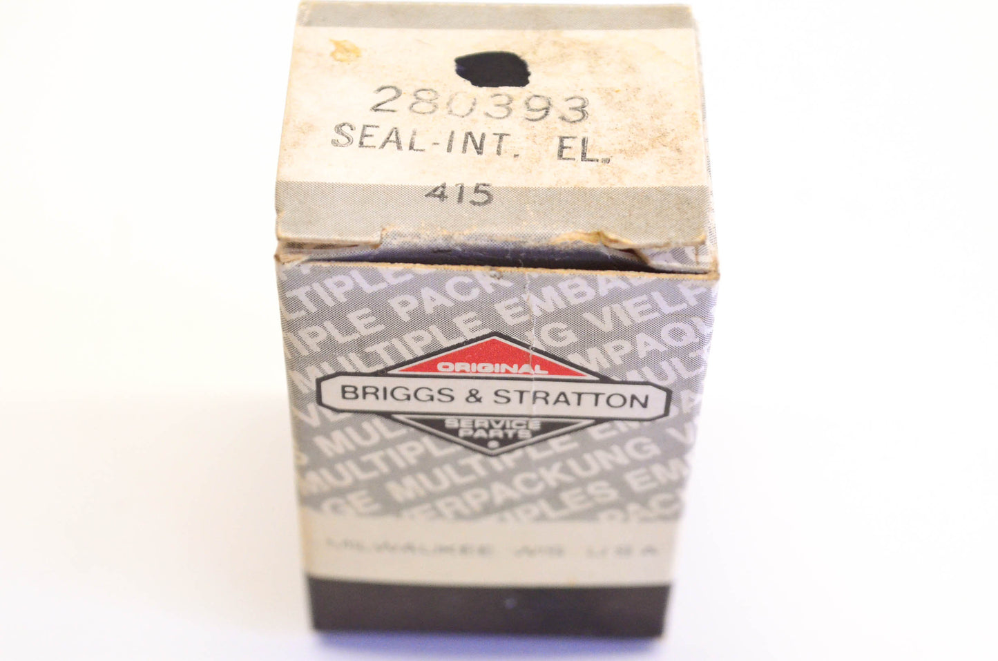 New OEM Briggs & Stratton 280393 Intake Elbow Seal Qty 2 NOS