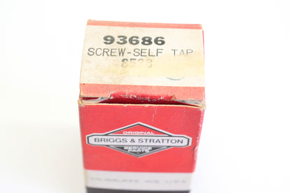 New OEM Briggs & Stratton 93686 Self Tapping Screw NOS