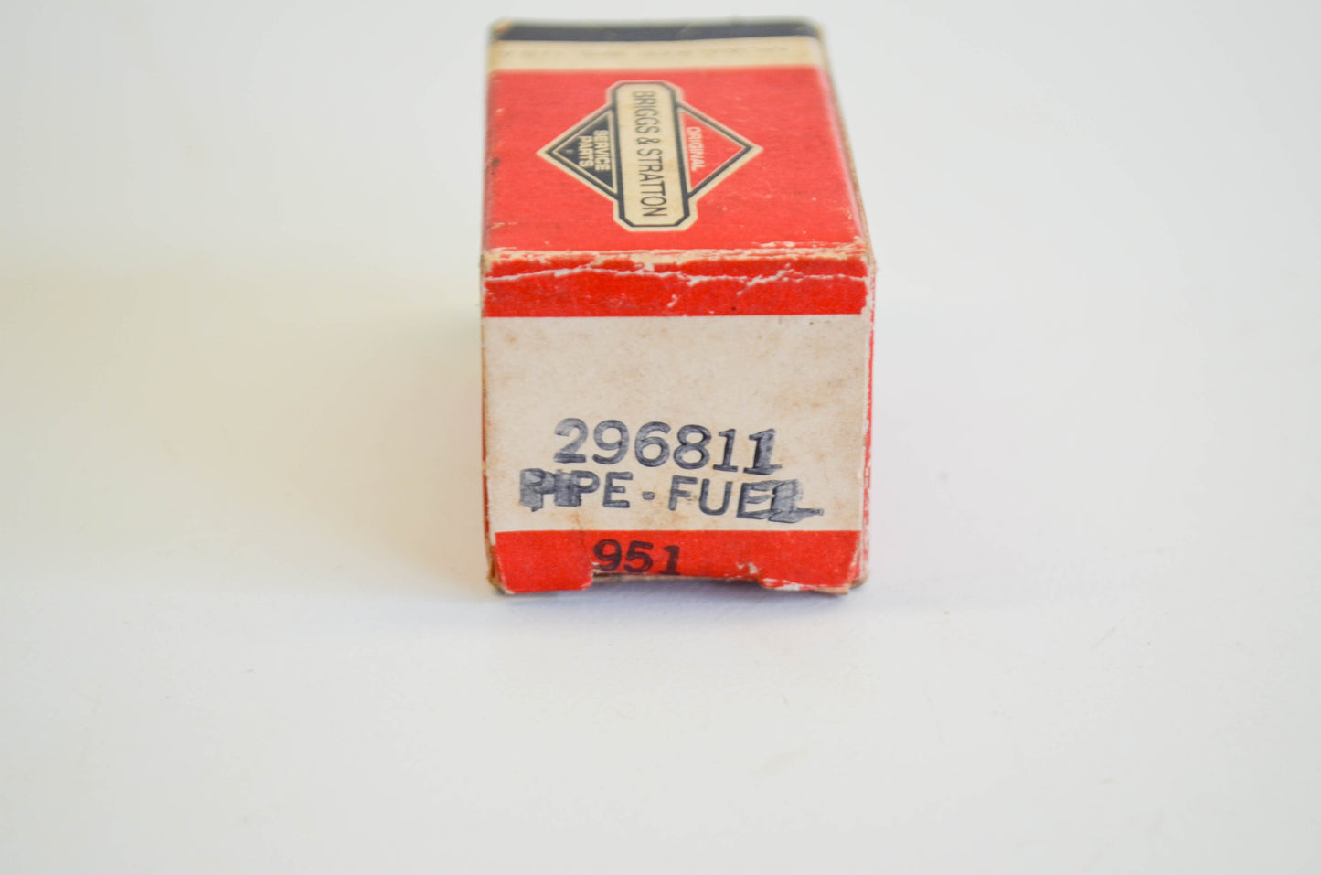 New OEM Briggs & Stratton 296811, 951 Fuel Pipe NOS