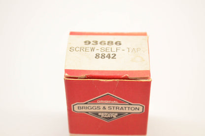 New OEM Briggs & Stratton 93686 Self Tapping Screw NOS