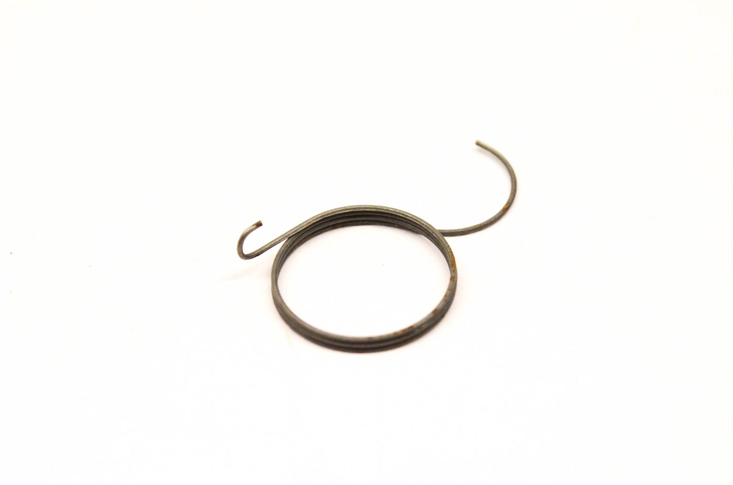 New OEM Briggs & Stratton 260136 Choke Return Spring NOS