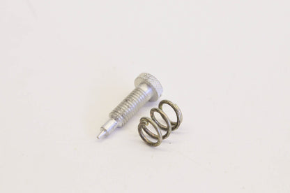 New OEM Briggs & Stratton 292681 Idle Adjusting Valve NOS