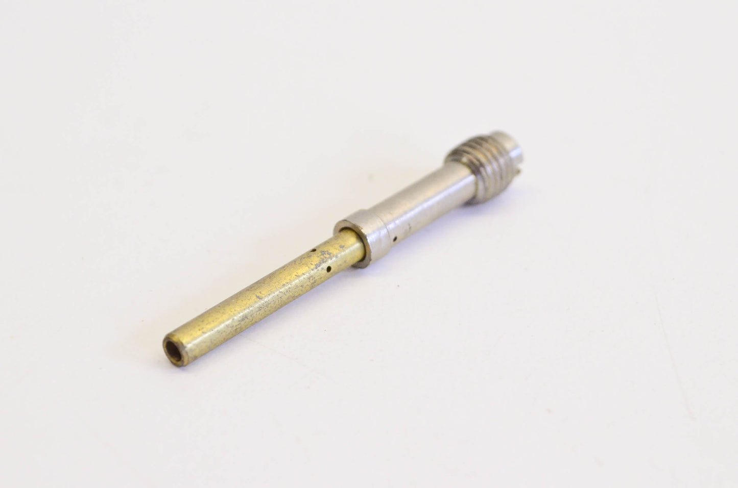 New OEM Briggs & Stratton 298947 Carburetor Nozzle NOS