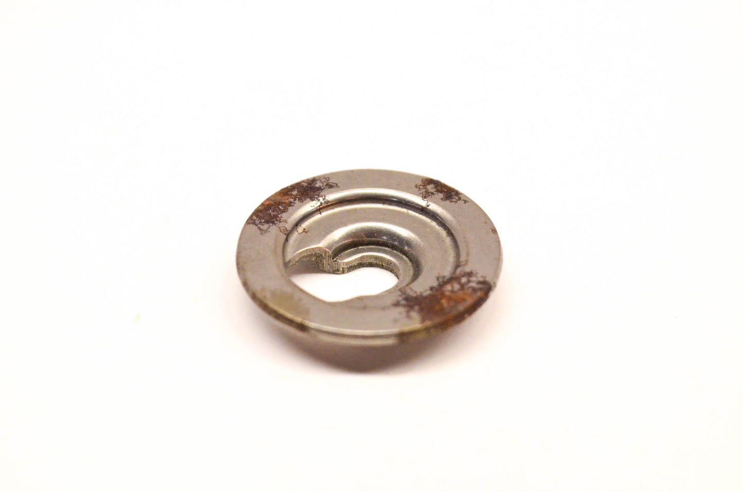 New OEM Briggs & Stratton 221596 Valve Retainer NOS