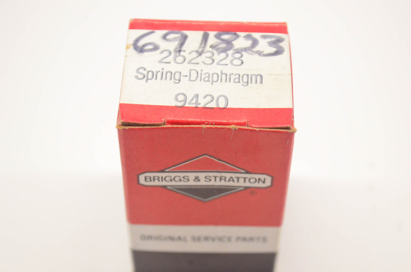 New OEM Briggs & Stratton 262328 Diaphragm Spring NOS