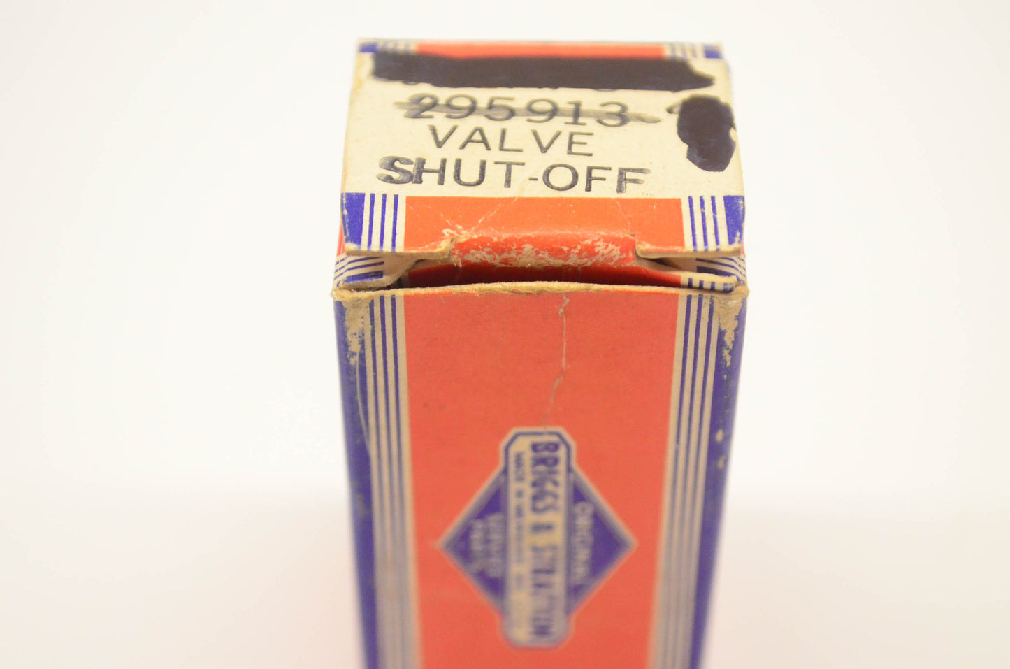 New OEM Briggs & Stratton 295913 Shut Off Valve NOS