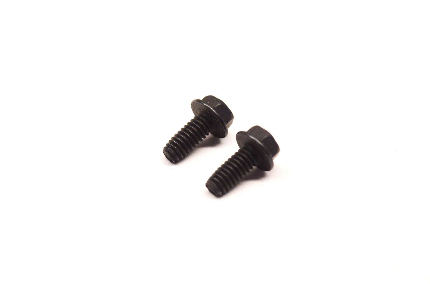 New OEM Briggs & Stratton 93490, 691660 Screw Qty 2 NOS
