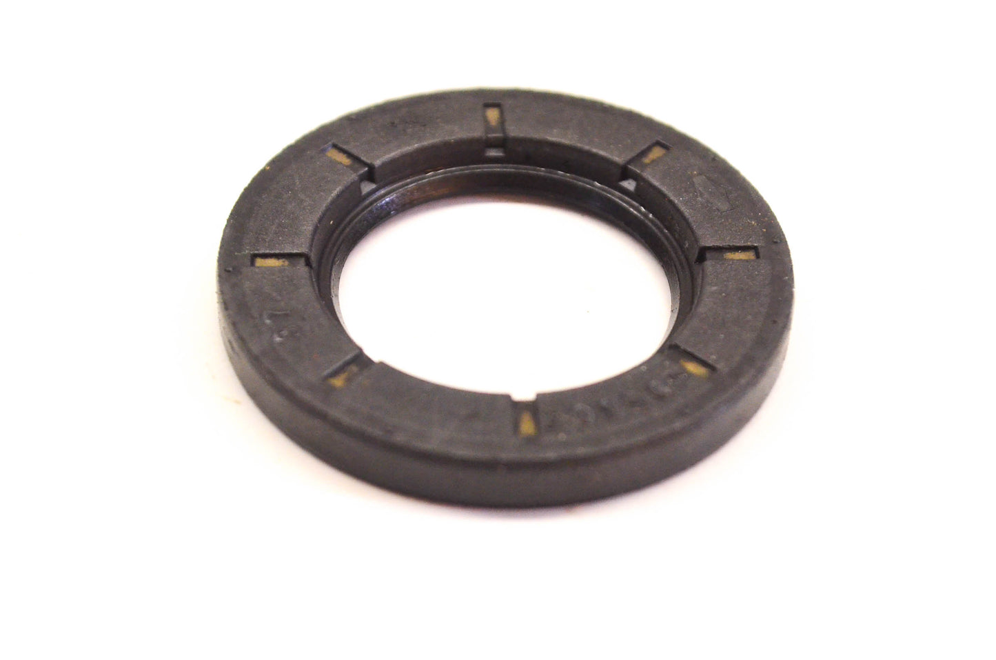 New OEM Briggs & Stratton 495307 Oil Seal NOS
